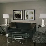 Best Western Plus Bradford Inn