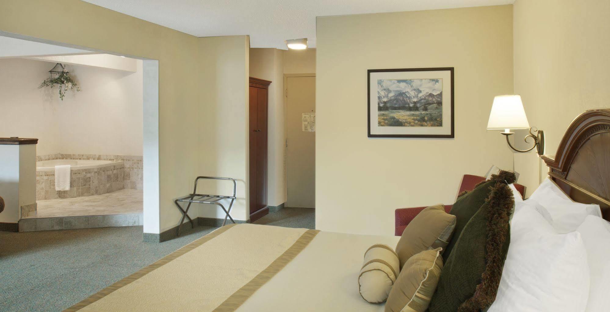 Western Hotel 3*